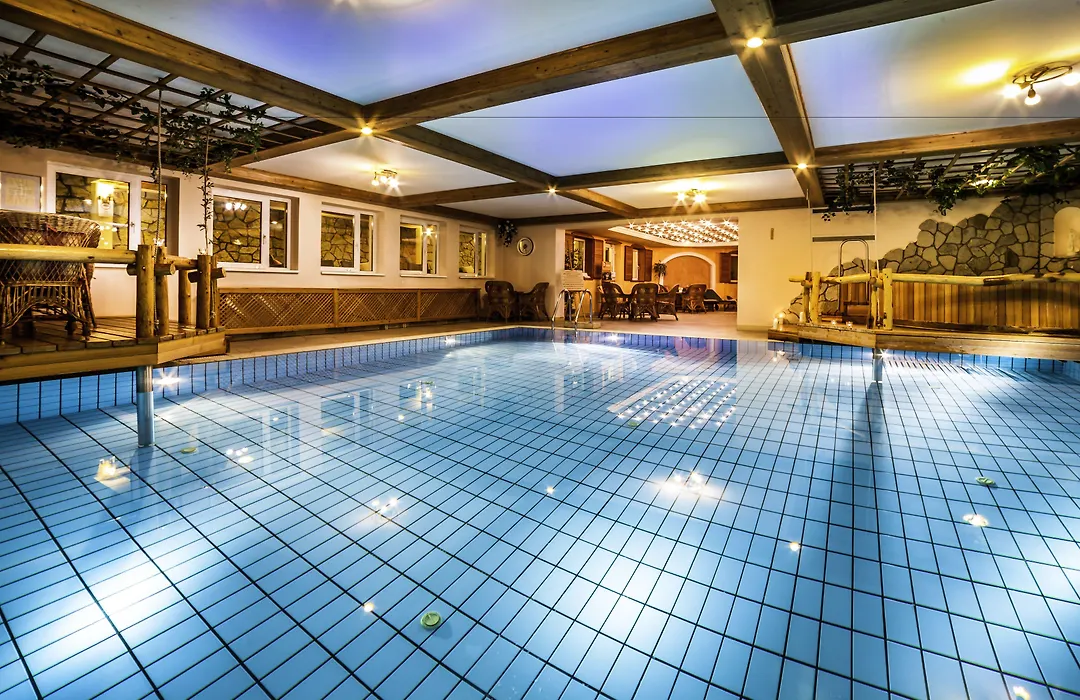 Villa Medici Hotel & Restaurant-1